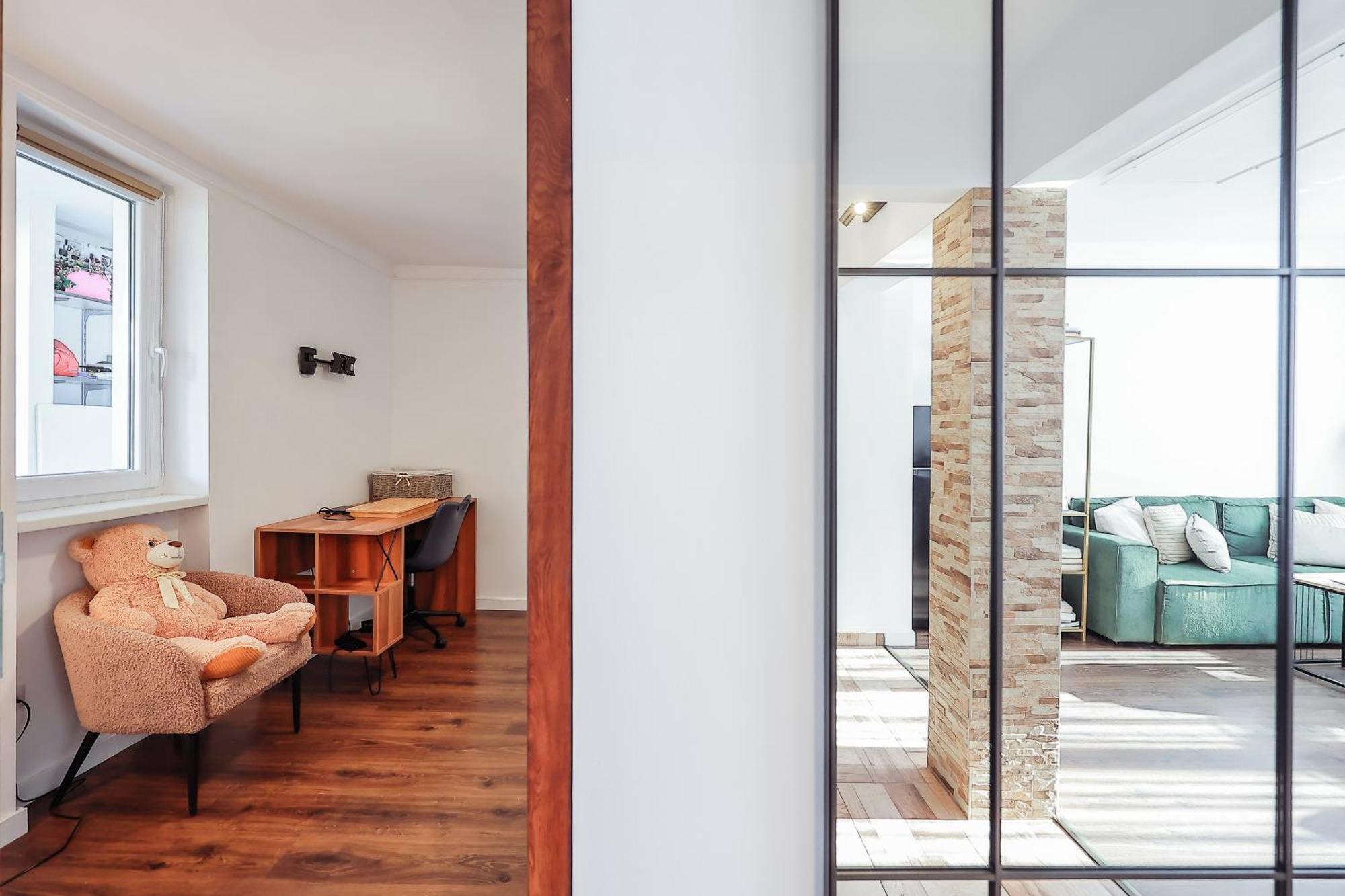 Oradea City Center Apartment Near Aquapark With Jacuzzi & Parking מראה חיצוני תמונה